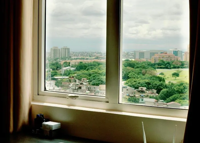 Spacious 2br At Soma Bgc Near Sm Aura And Bonifacio High Street Apartment