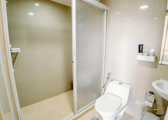 Spacious 2br At Soma Bgc Near Sm Aura And Bonifacio High Street * Manila