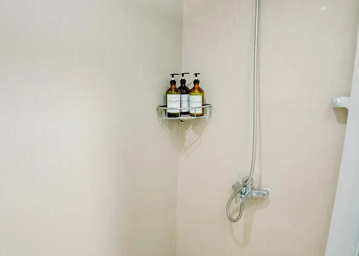 Spacious 2br At Soma Bgc Near Sm Aura And Bonifacio High Street *