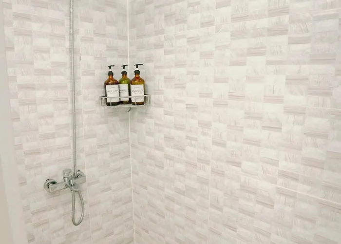 Spacious 2br At Soma Bgc Near Sm Aura And Bonifacio High Street * Manila